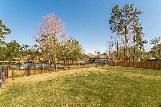 152 Fayedaye Dr — Photo 19