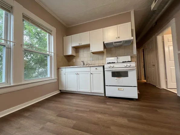 14 W Bowers St, Lowell, MA