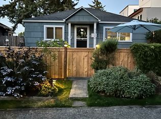 9222 21st Ave SW, Seattle, WA 98106