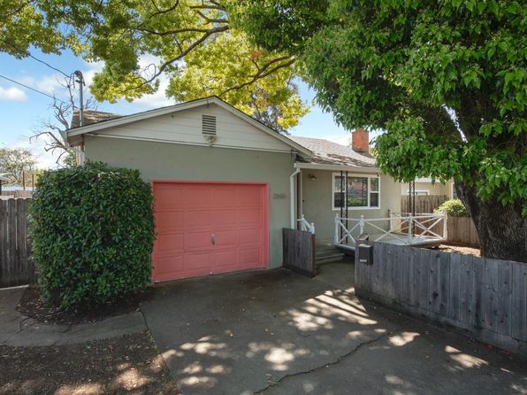 2148 S Terrace Dr, Napa, CA 94559