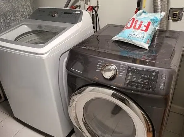 1406 86th Street image 13 of 14