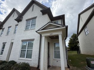 102 Farm View Dr APT 1005, Oxford, MS 38655