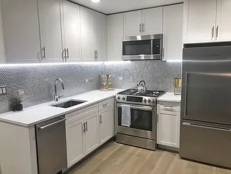 Rented by Gazal International Brokerage Group