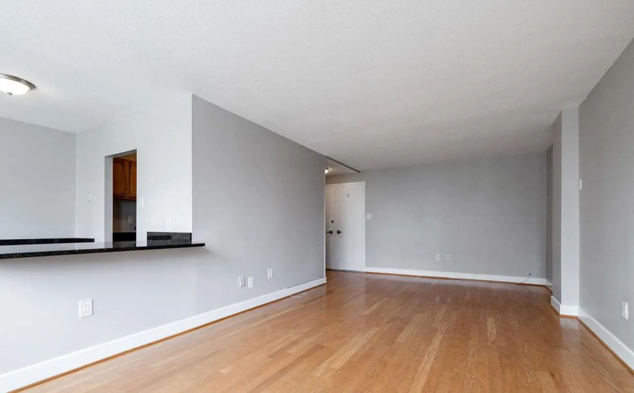 1220 Blair Mill Rd — Photo 2