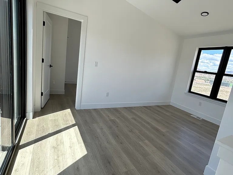 146 Kali Ln — Photo 7