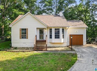 1119 Briarwood Cir, Moody, AL 35004