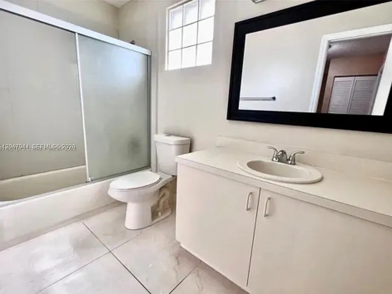 8291 SW 44th Pl — Photo 7