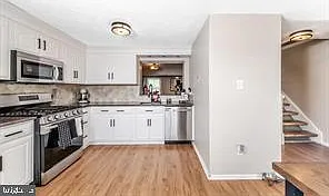 3 bed, 2.5 bath, 1792 sqft, $2,650 — Photo 3