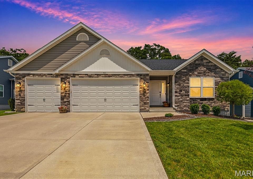 1st image of 411 Knothole Ln