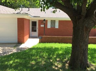 701 Hillside Dr, Sherman, TX 75090