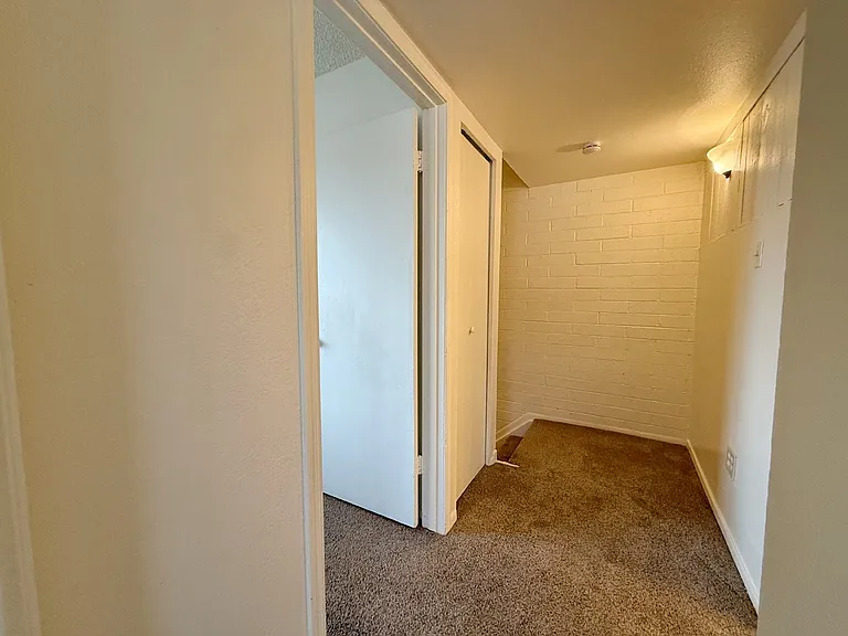 4031 W Mesquite Ln — Photo 15