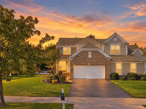 1884 Emerald Dr, Orefield, PA 18069