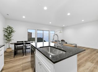 7423 Grapevine Ct, West Richland, WA 99353