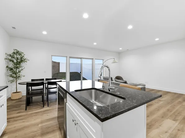 7423 Grapevine Ct, West Richland, WA 99353