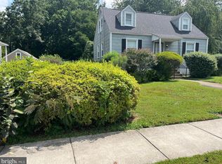 4023 Woodland Dr, Fairfax, VA 22030