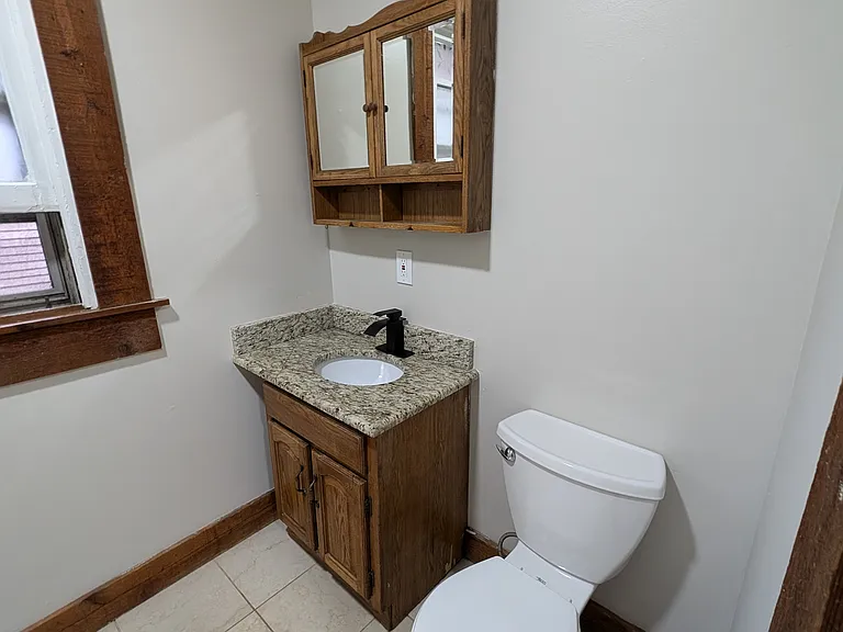 76 Meigs St #4 — Photo 6