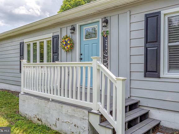 4th image of 2511 Ironville Pike