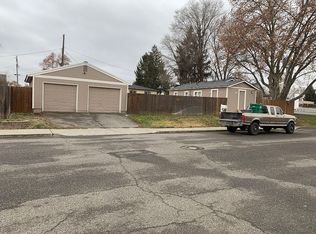 2721 W 6th Ave, Kennewick, WA 99336