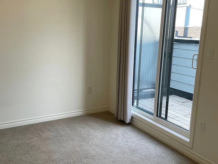 1150 Stroud Ln #6 — Photo 15