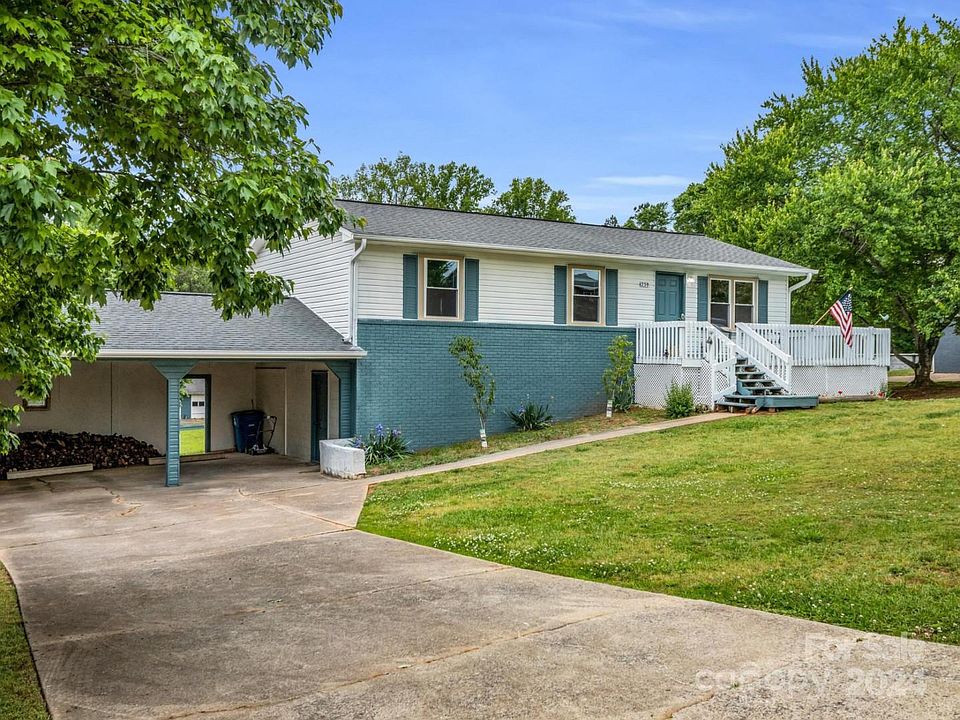 1st image of 239 Woodside Dr