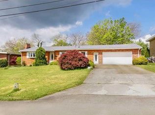 25 Belmeade Ter, Uniontown, PA