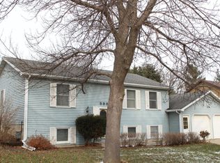 555 Apple Ridge Blvd SW, Rochester, MN 55902