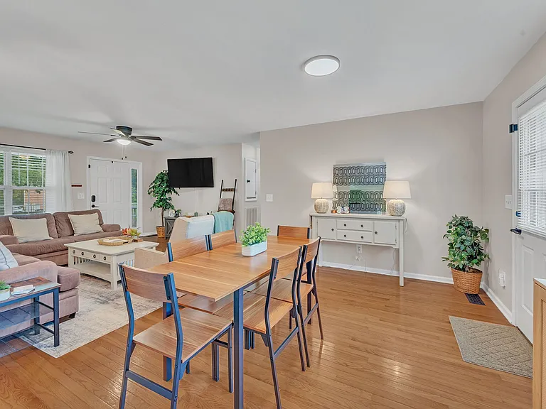 2029 Sunday Silence Dr — Photo 11