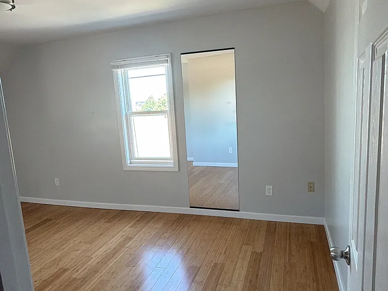 63 Paradis Ave #3 — Photo 7