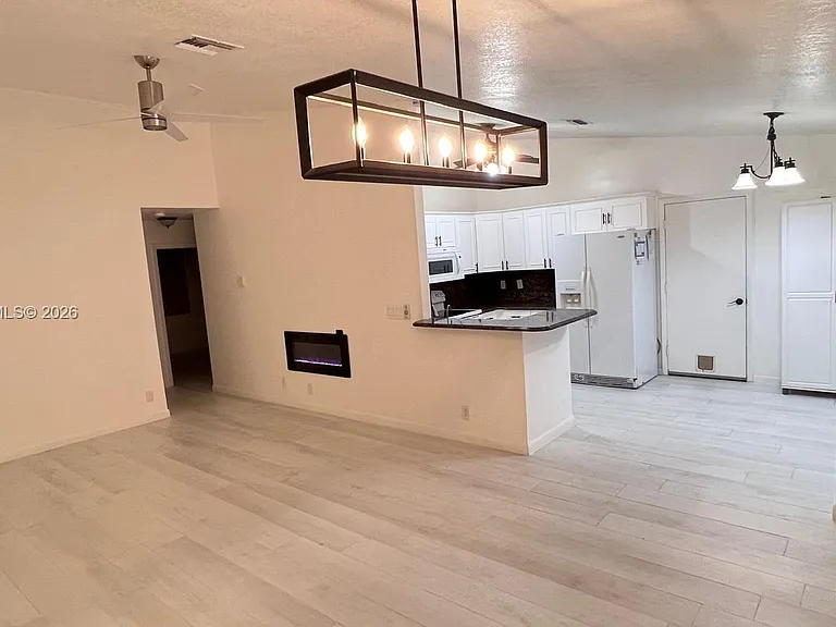 10669 Boca Entrada Blvd — Photo 7