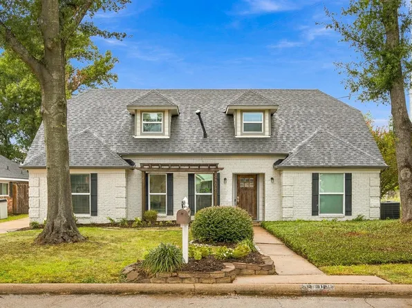 9506 Moorberry Ln, Houston, TX 77080