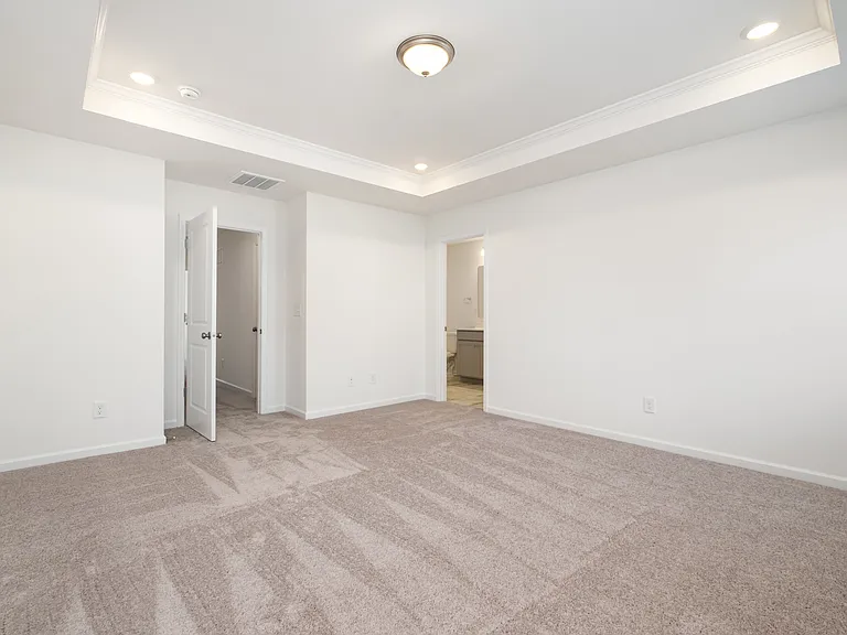 3121 Lilac Grove Dr — Photo 4