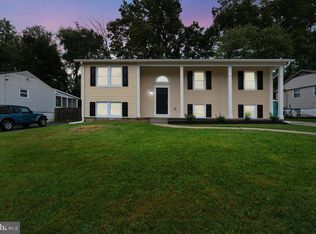 501 Williamsburg Ln, Odenton, MD