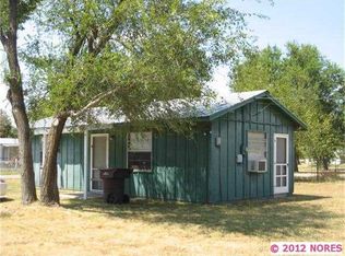 305 E Roxy St, Nowata, OK 74048