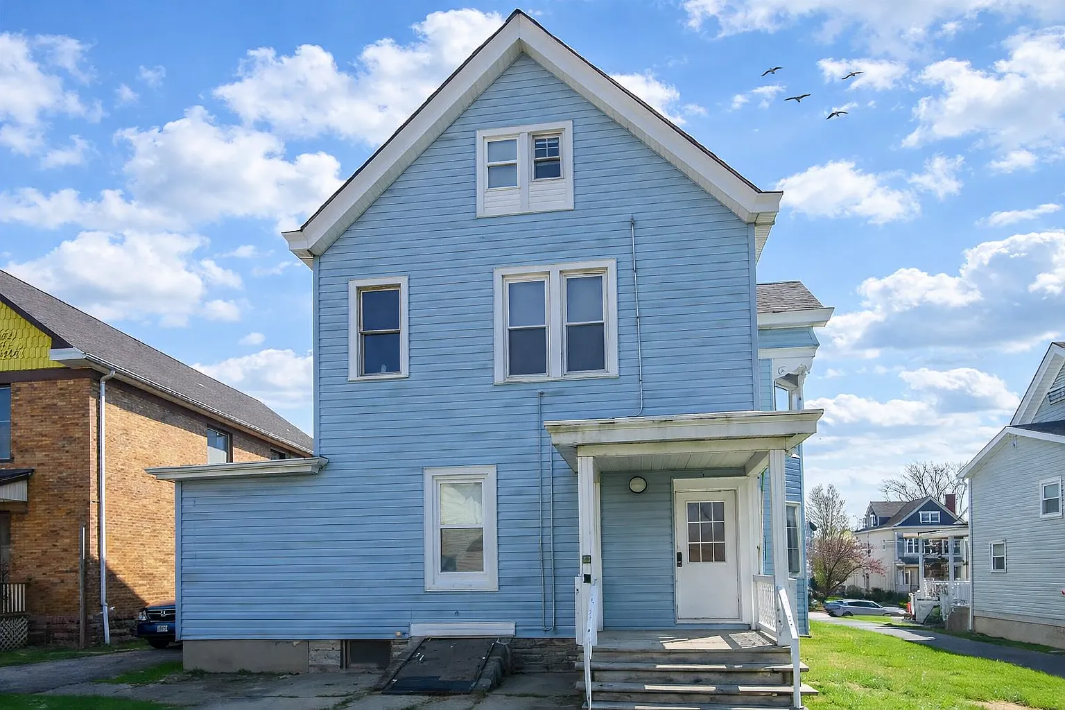 2 bed, $1,250 — Photo 2