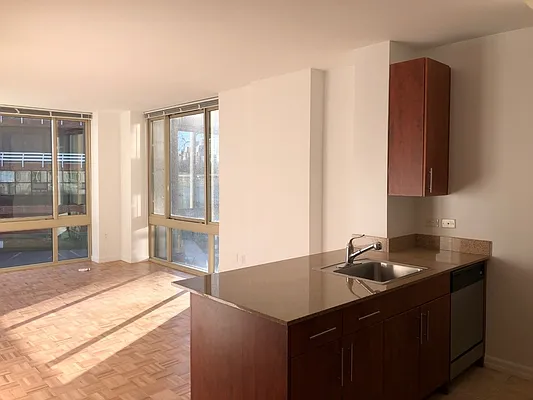 Rented by Bozzuto Management | media 27