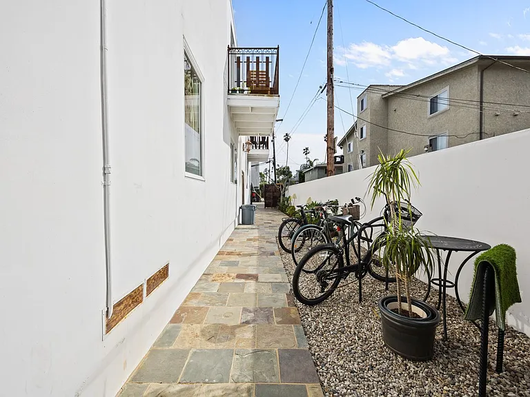 616 Sunset Ave — Photo 15