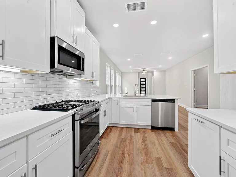 11499 Chepstow Crescent Ct — Photo 5