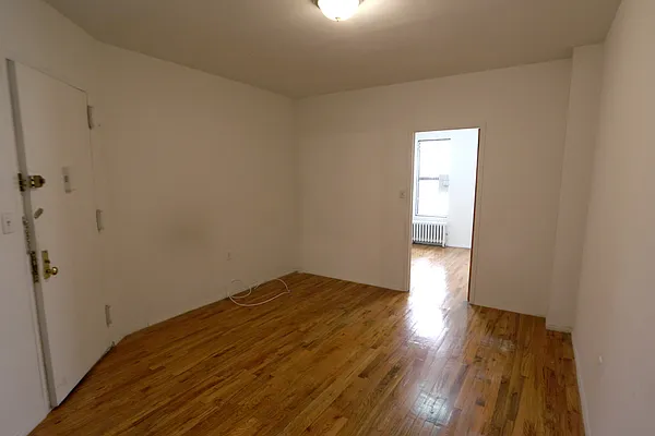 Rented by Modern Spaces | media 29