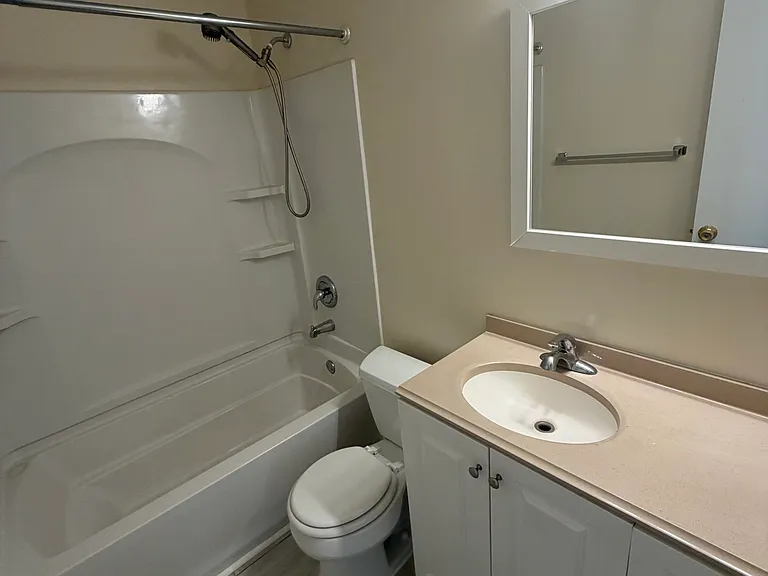 3107 Woodlands Dr #3107 — Photo 4