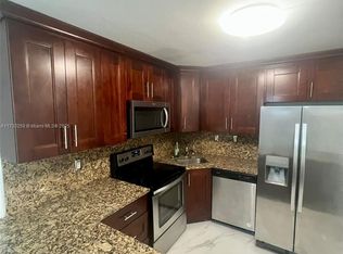 9355 SW 8th St APT 322, Boca Raton, FL 33428