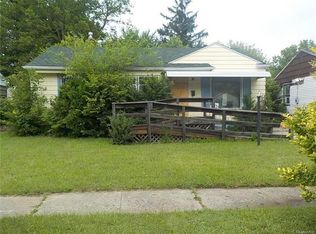 1008 W Ridgeway Ave, Flint, MI 48505