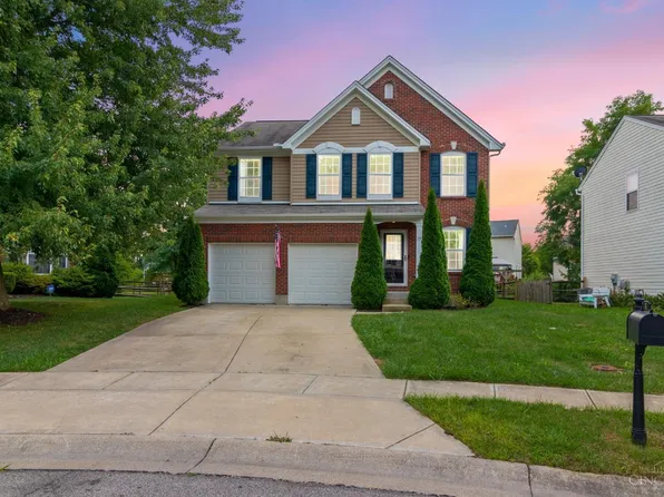 17 Parkwood Pl, Amelia, OH 45102