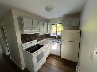 273 Poquonnock Rd, Groton, CT 06340