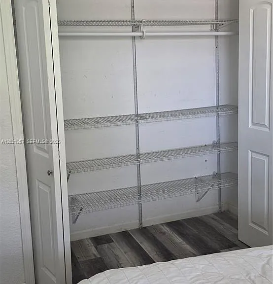 20201 NE 29th Ct #D336 — Photo 8