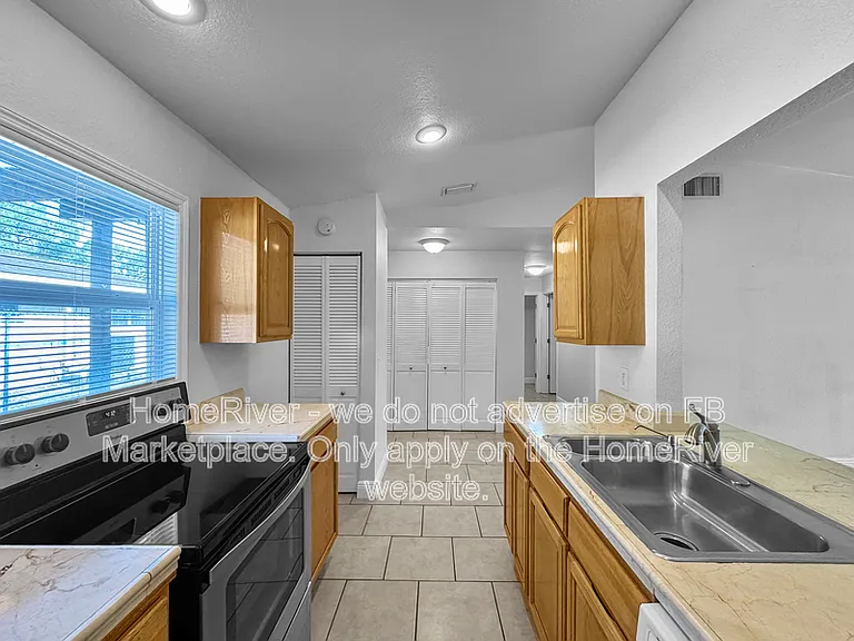 2878 Whitney Rd #A — Photo 10