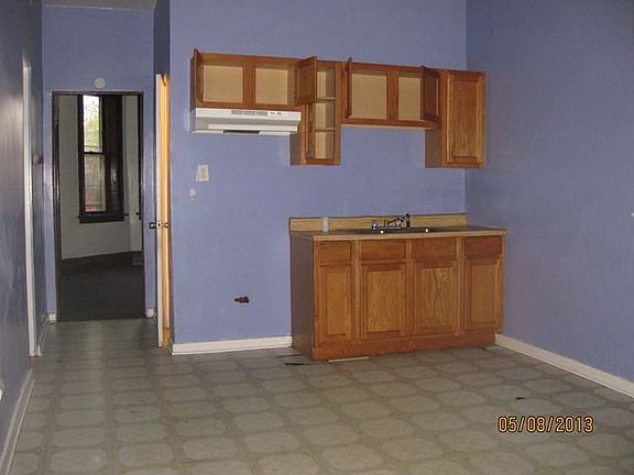 5th image of 4810 S Wolcott Ave