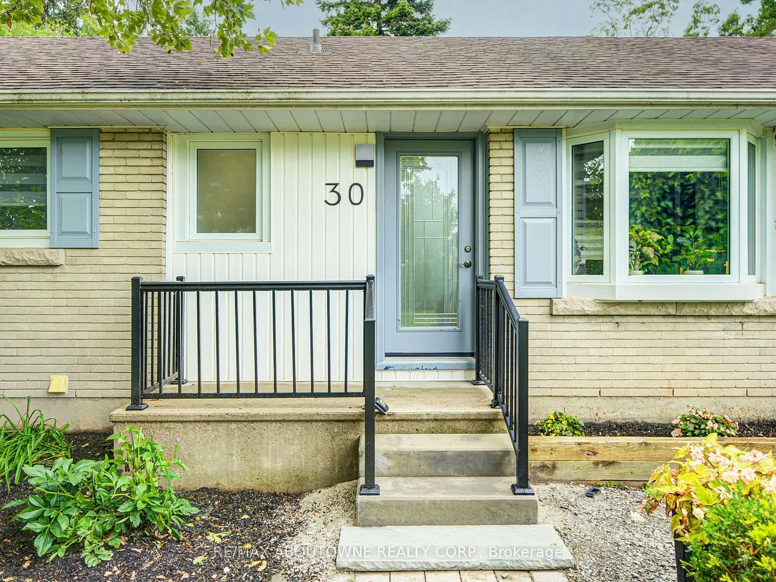 4 bed, $3,500 — Photo 4