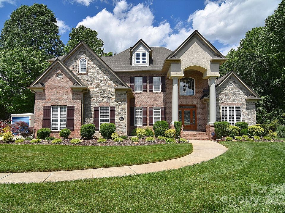 1st image of 6927 Ellington Farm Ln