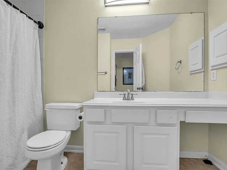 119 N Westwinds Cir — Photo 35