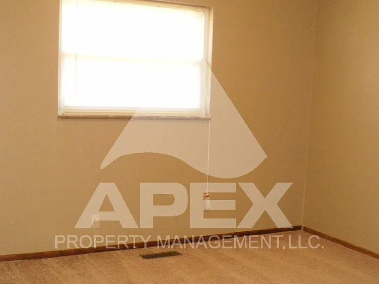 312 Watauga Dr — Photo 14